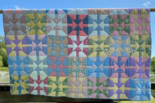 Load image into Gallery viewer, Arrows Quilt