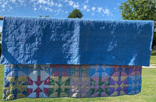 Load image into Gallery viewer, Arrows Quilt