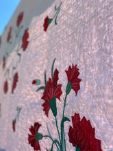 Load image into Gallery viewer, Flower Applique Quilt
