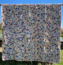 Load image into Gallery viewer, Triangles Quilt