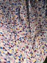 Load image into Gallery viewer, Triangles Quilt