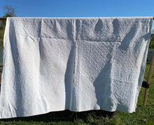 Load image into Gallery viewer, Lone Star Quilt