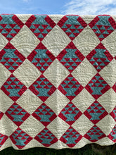 Load image into Gallery viewer, Flower Basket Quilt