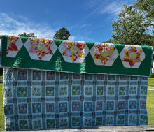 Load image into Gallery viewer, Flower Garden Block Quilt