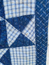 Load image into Gallery viewer, Ohio Star Quilt