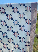 Load image into Gallery viewer, Evening Star Quilt