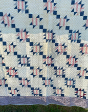 Load image into Gallery viewer, Evening Star Quilt