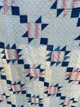 Load image into Gallery viewer, Evening Star Quilt