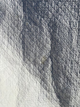 Load image into Gallery viewer, Irish Chain Quilt