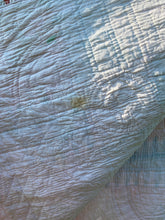 Load image into Gallery viewer, Split Rail Quilt
